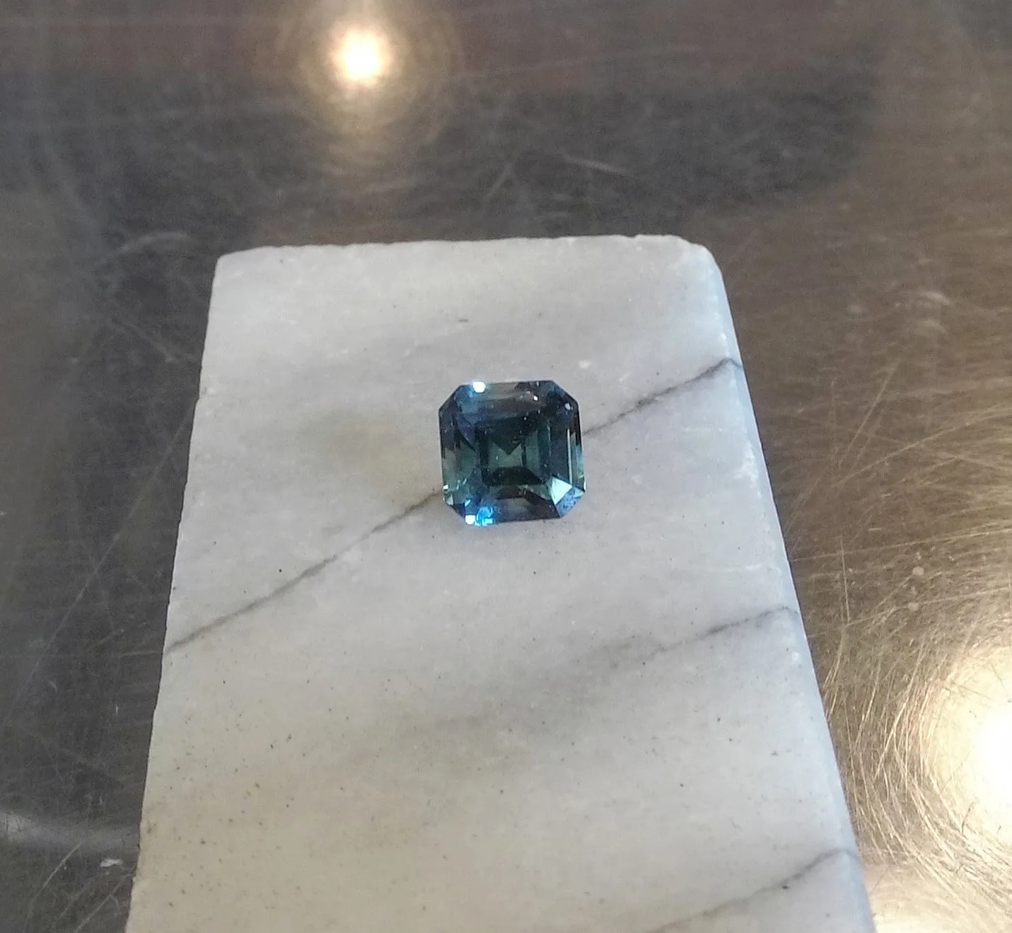 1.6ct BLUE/YELLOW BICOLOR MONTANA SAPPHIRE