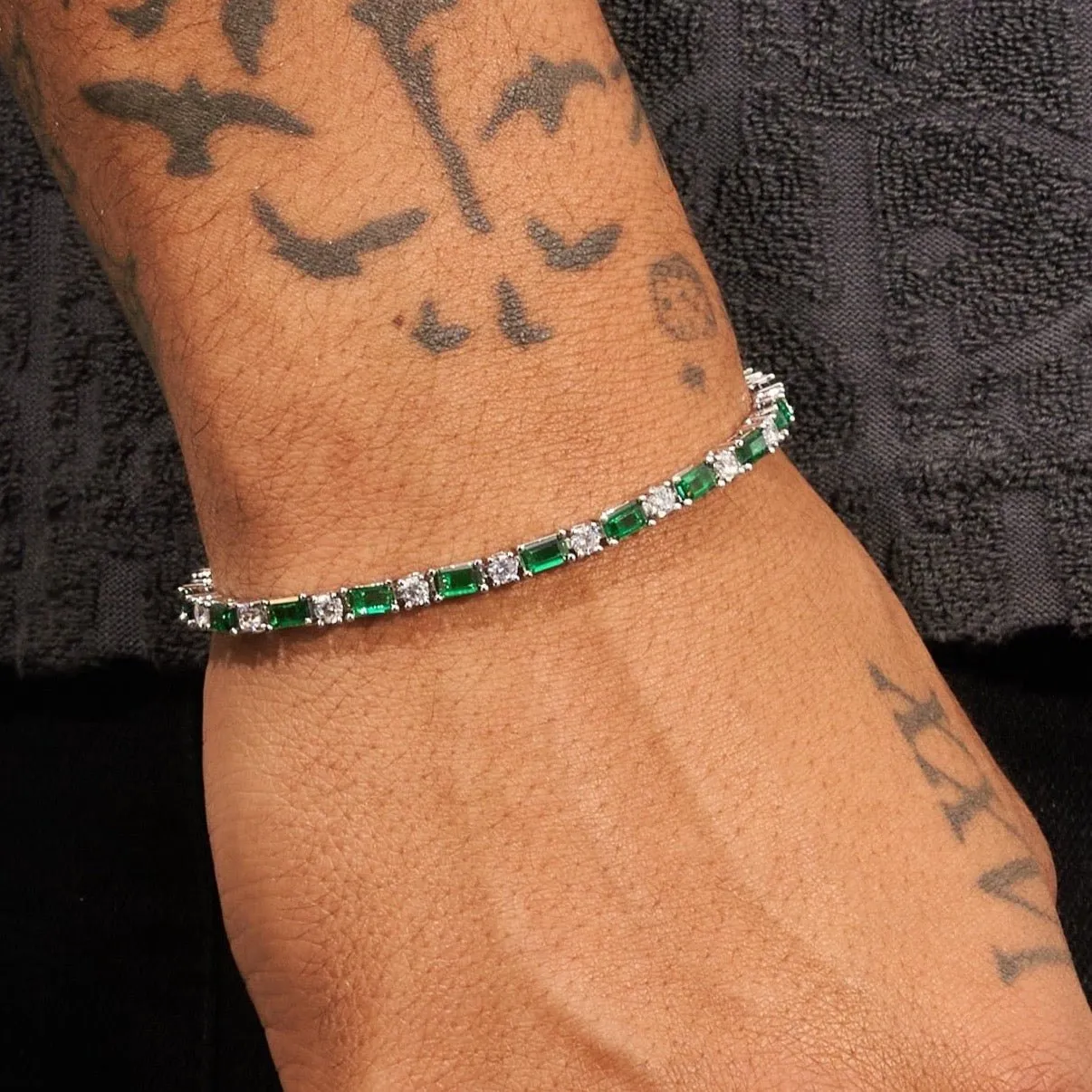 3mm Green & White Tennis Bracelet - White Gold