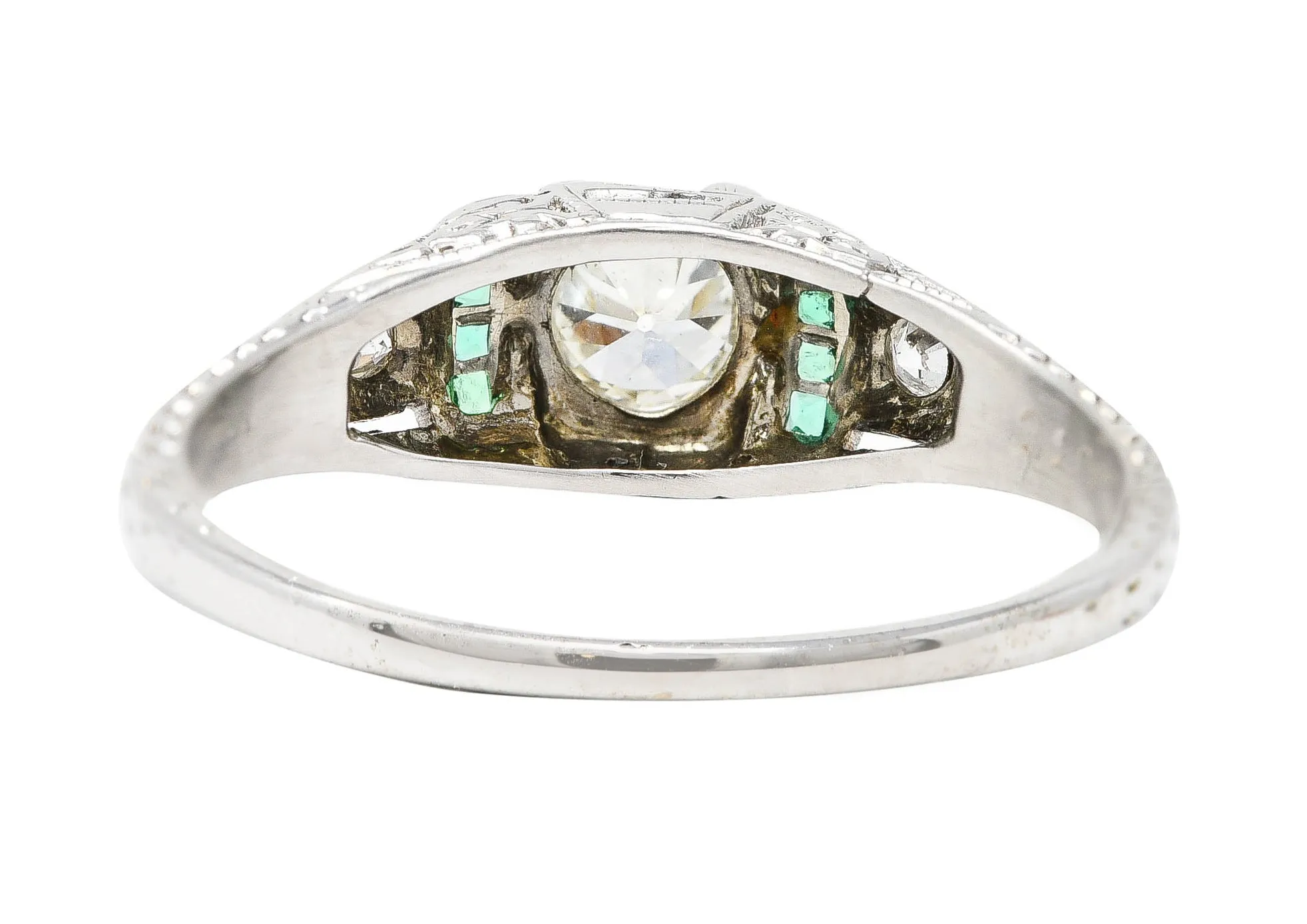 Art Deco Old European Cut Diamond Emerald 18 Karat White Gold Foliate Engagement Ring