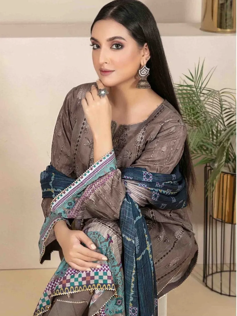 Avanti by Tawakkal Fabrics Unstitched Embroidered Lawn 3Pc Suit D-9311