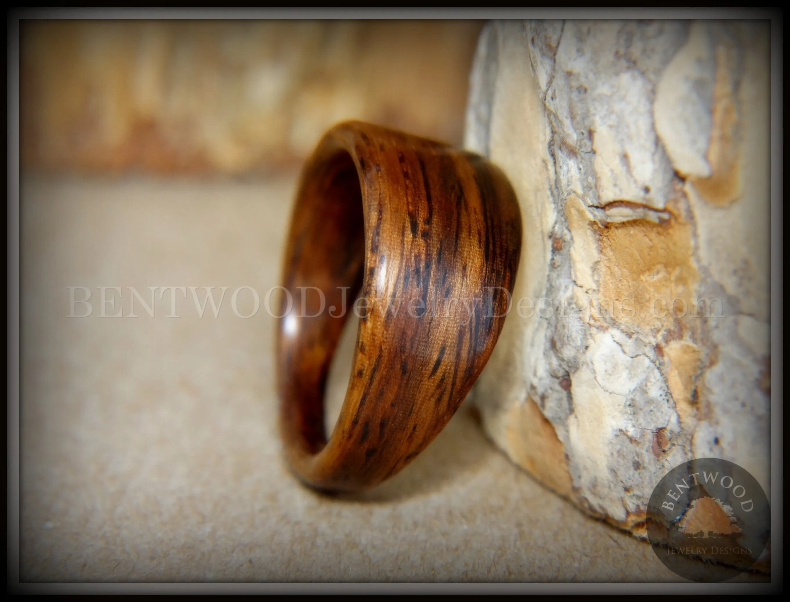 Bentwood Ring - Wedge Rosewood Classic