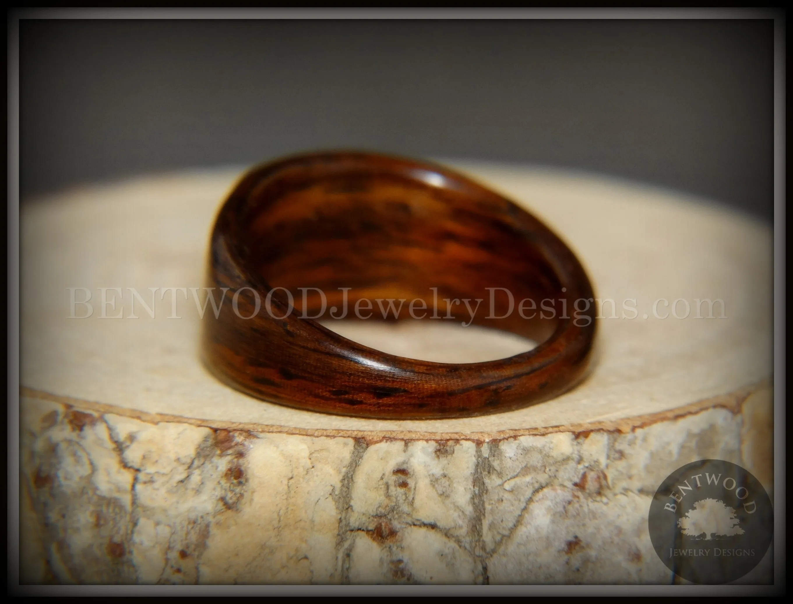 Bentwood Ring - Wedge Rosewood Classic