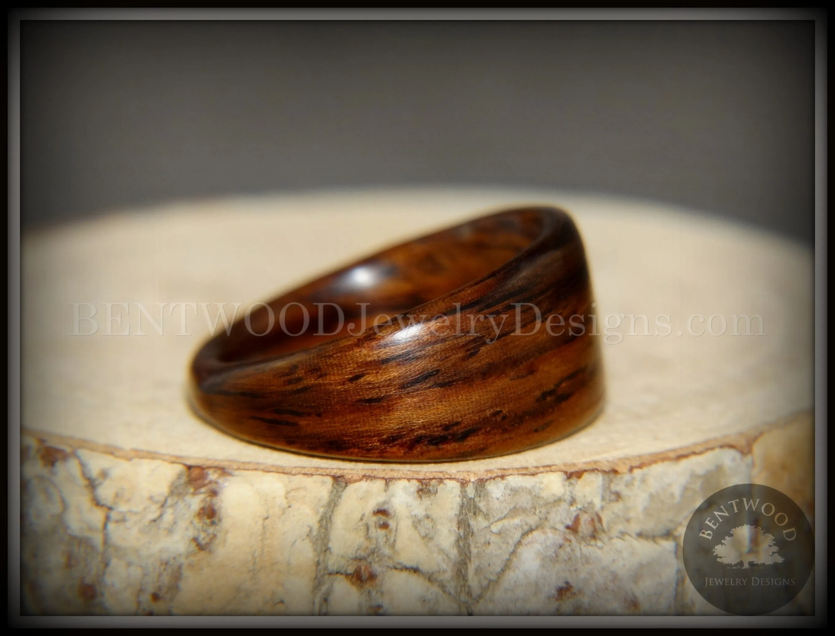 Bentwood Ring - Wedge Rosewood Classic