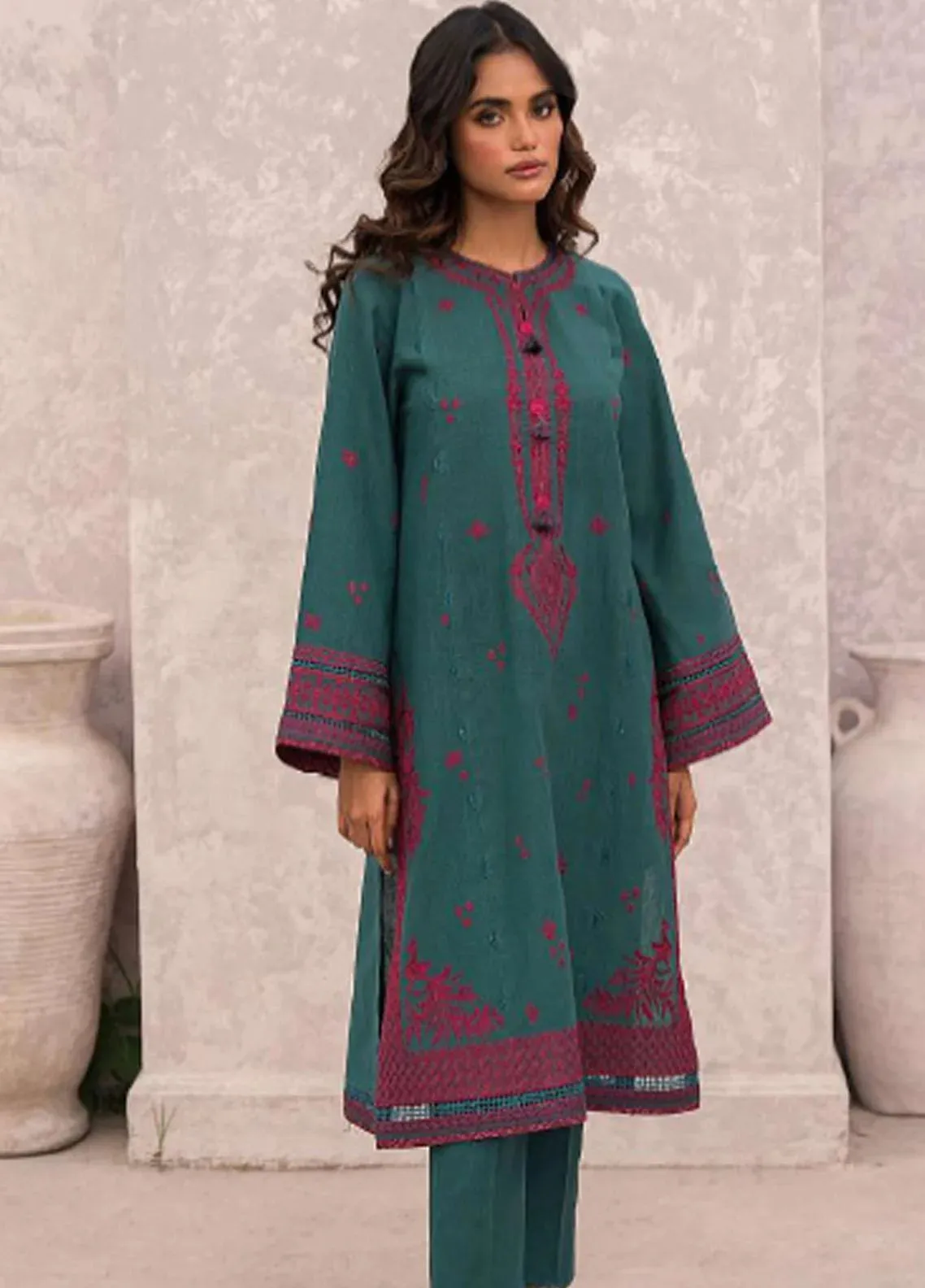 Dastak By Jazmin Unstitched Embroidered Khaddar 3Pc Suit D-10 Farozaan