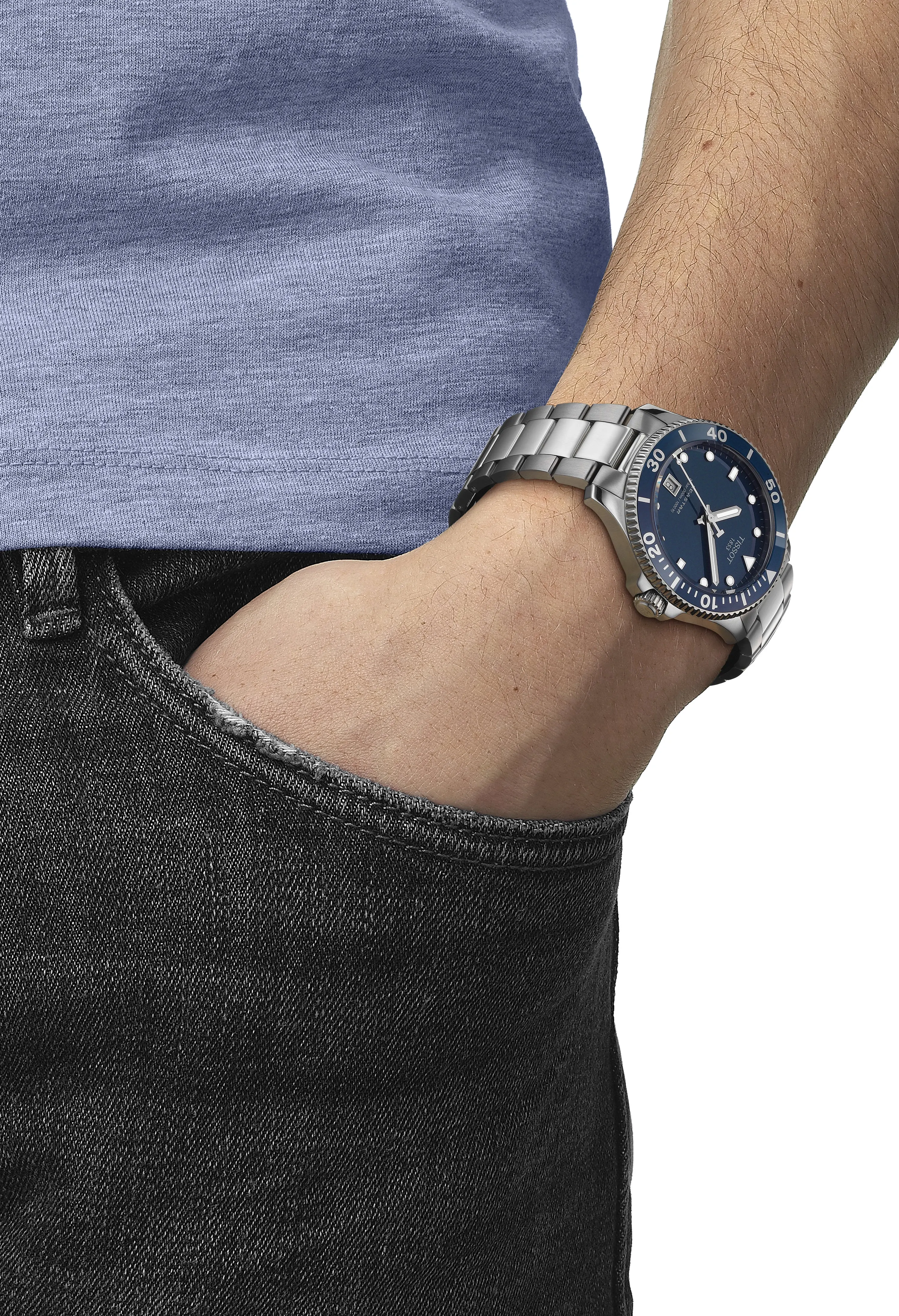 Gents Tissot 40mm Seastar 1000 Blue Dial Stainless Steel Bracelet Watch