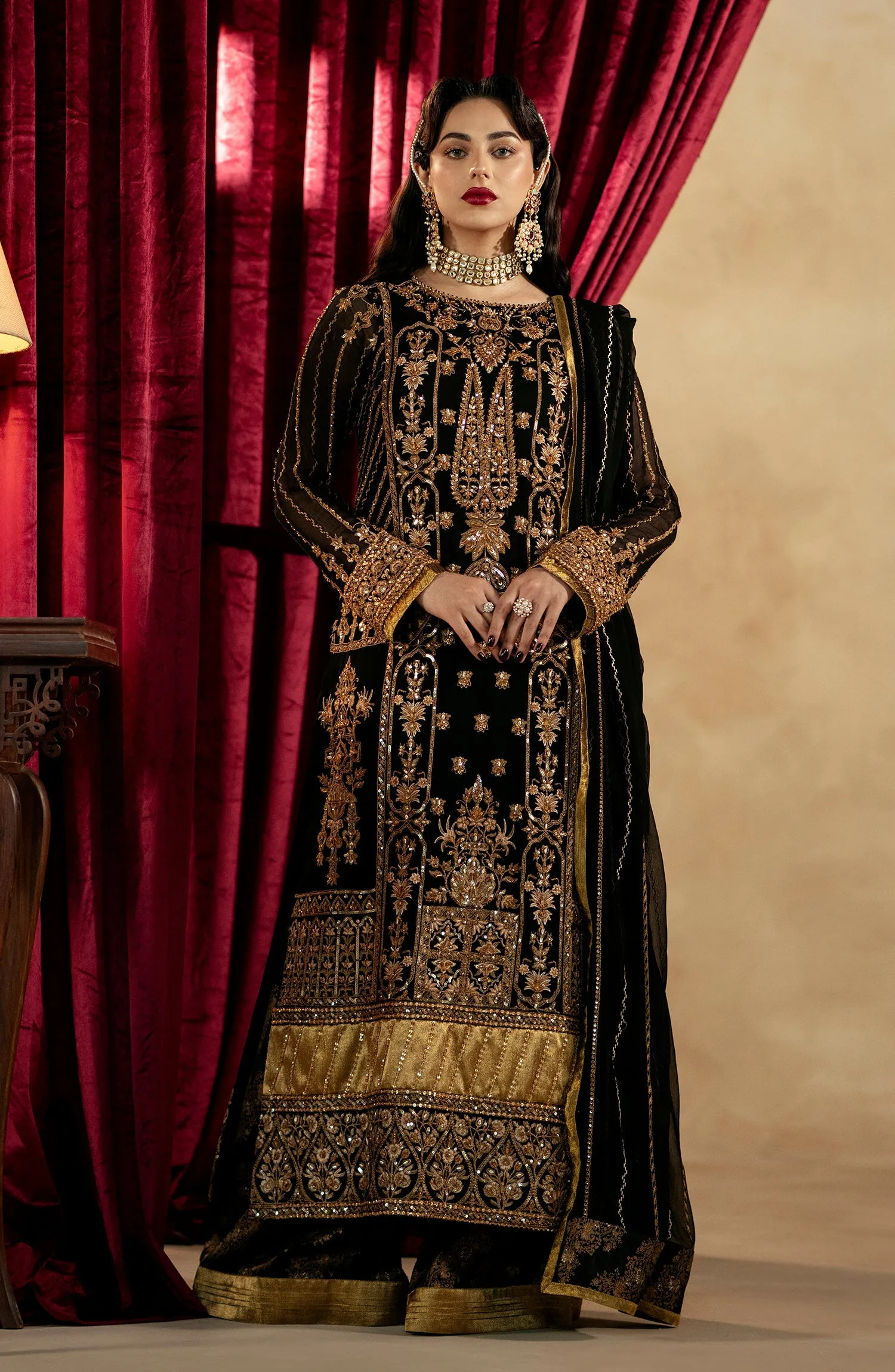 Maryum N Maria Zamani Begum Embroidered Chiffon Unstitched 3Pc Suit MW23-519