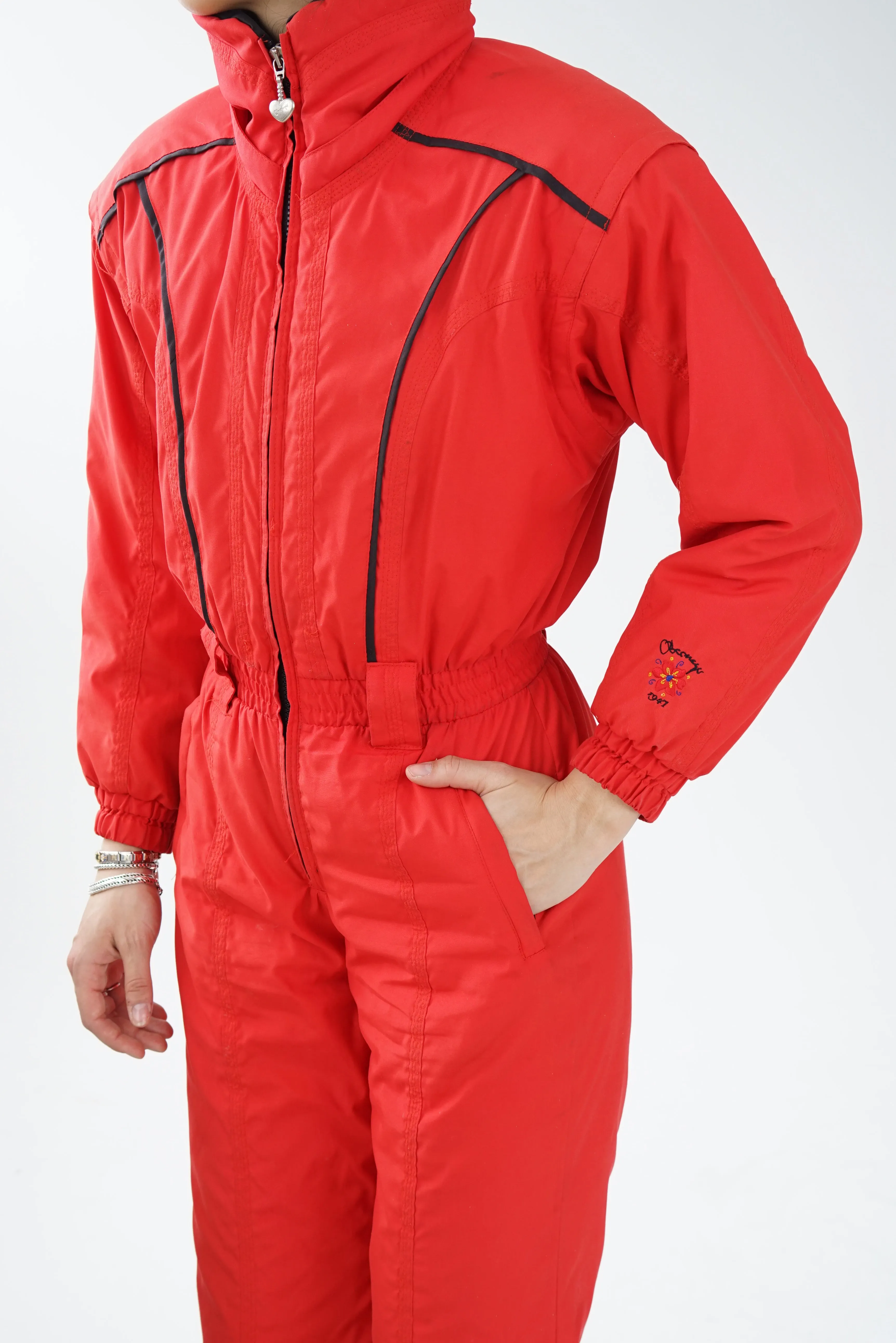 One piece vintage Obermeyer ski suit, snow suit rouge pour petite femme taille 6