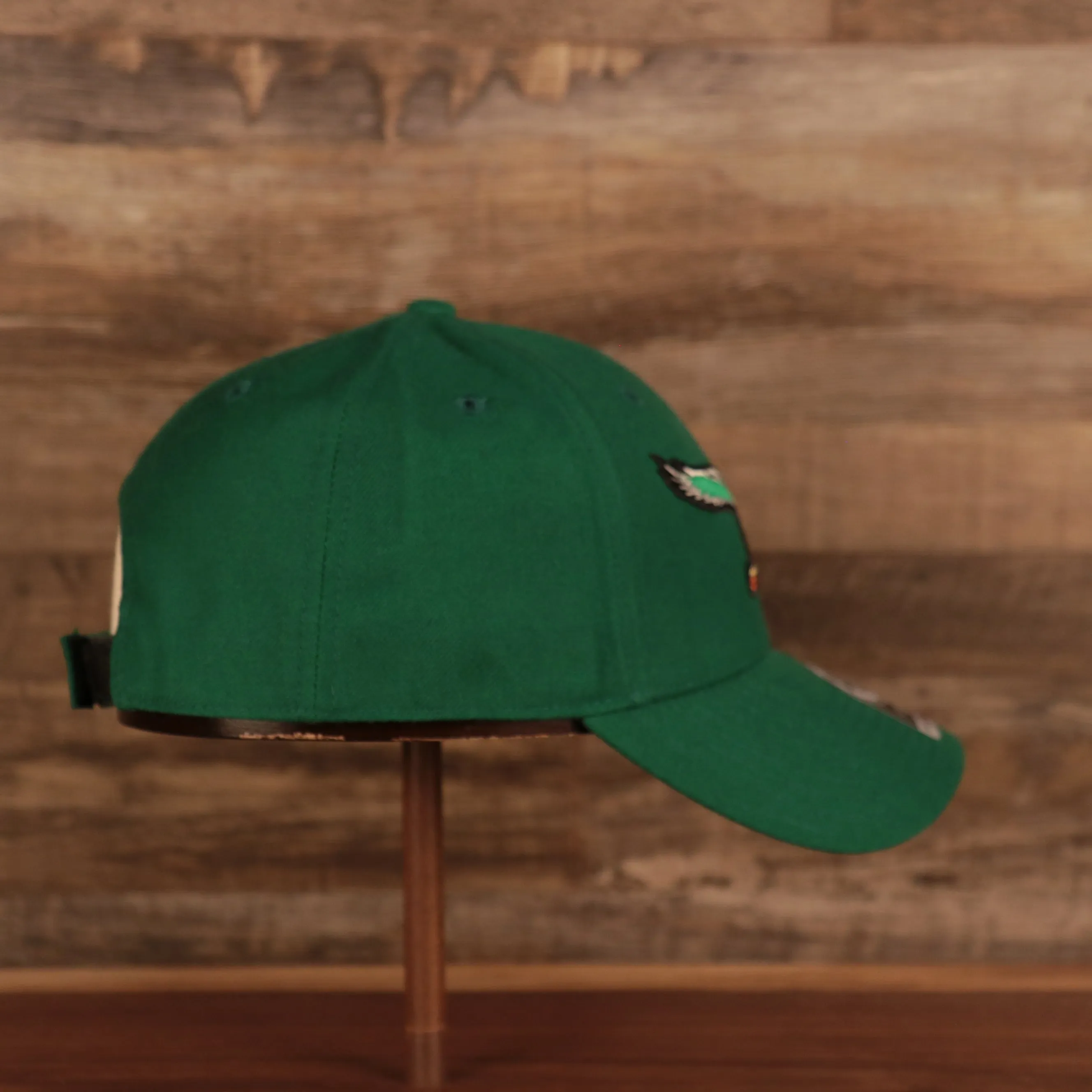 Philadelphia Eagles Throwback Kelly Green Adjustable Dad Hat OSFM