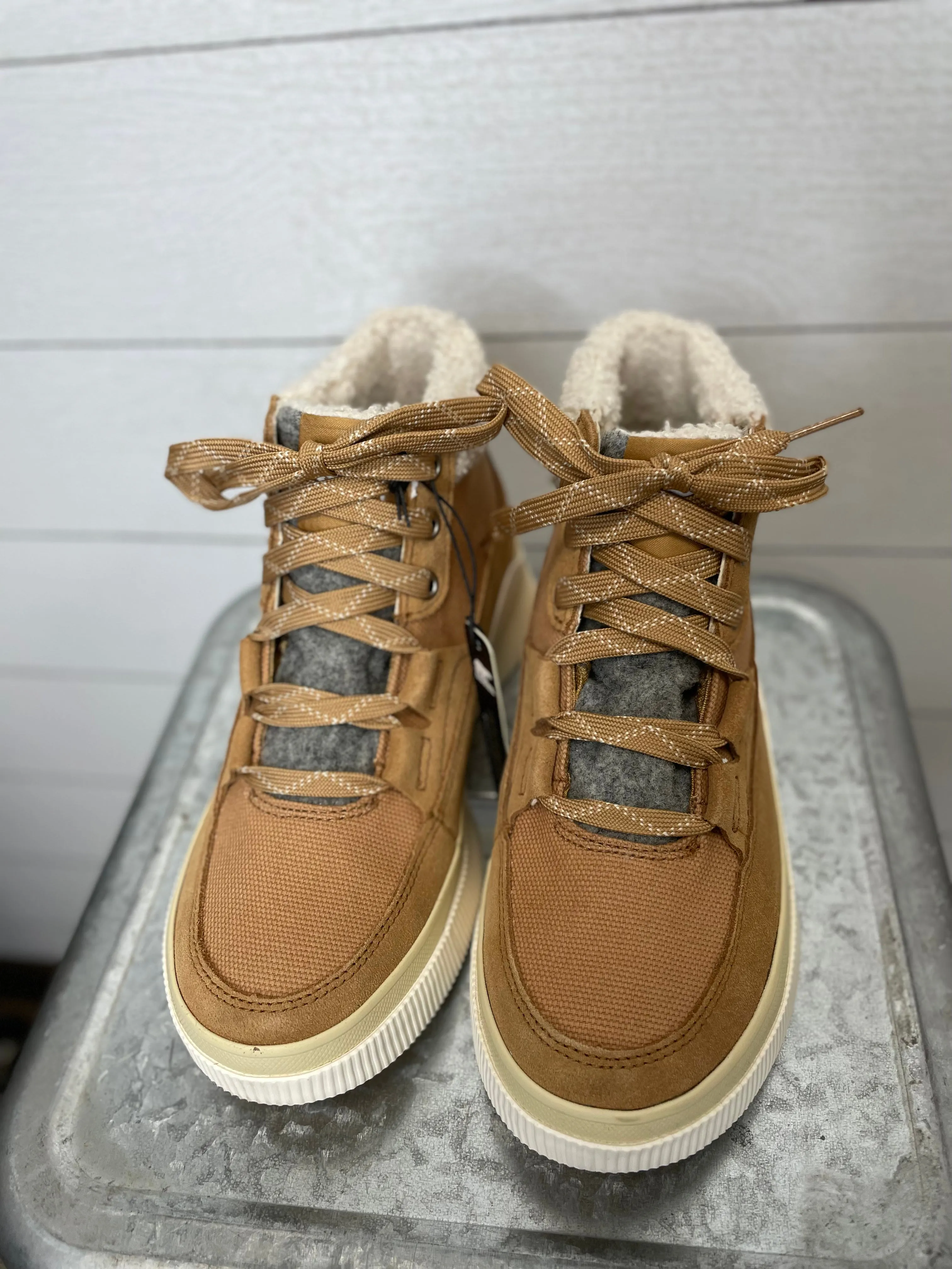 Sorel | Out N About Mid Sneaker | Tawny Buff