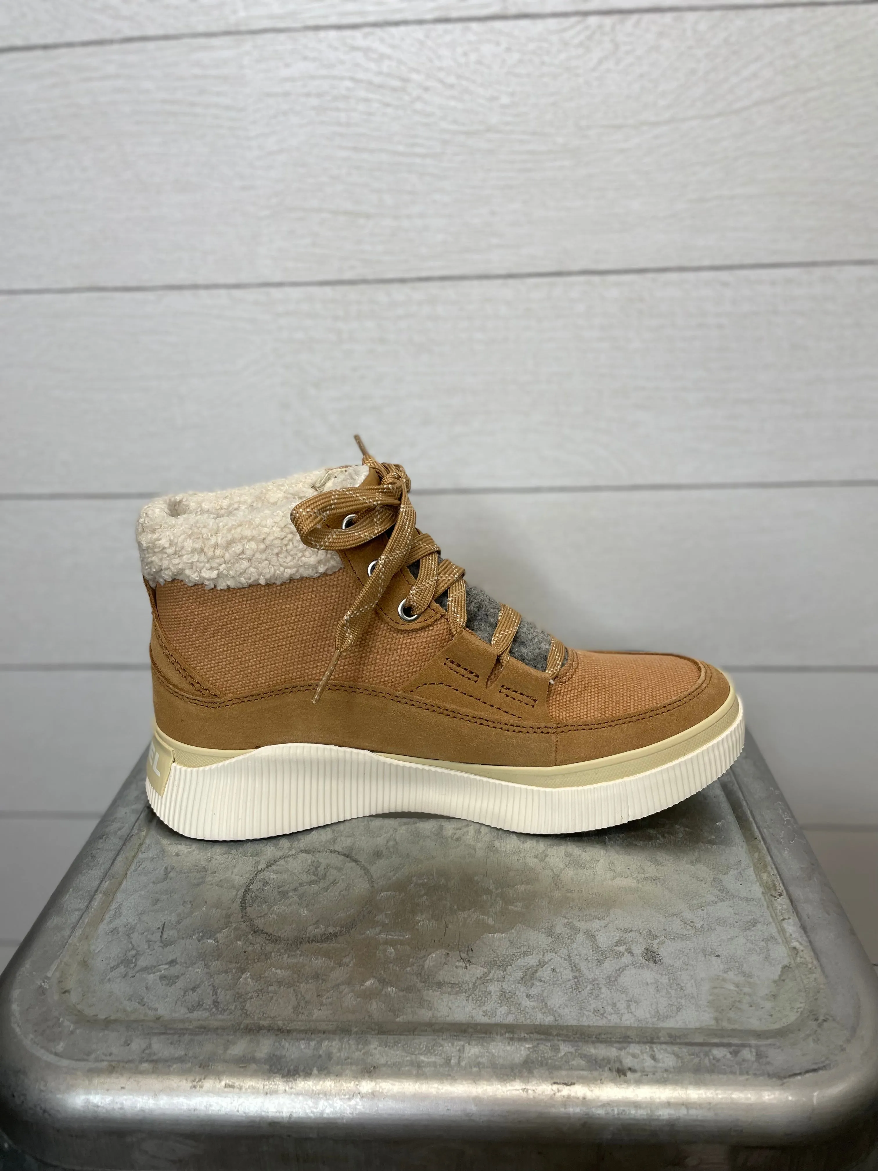 Sorel | Out N About Mid Sneaker | Tawny Buff