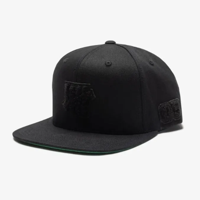 Undefeated Chenille Logo Snapback Black